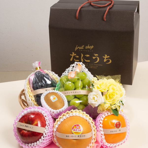 お祝い果物